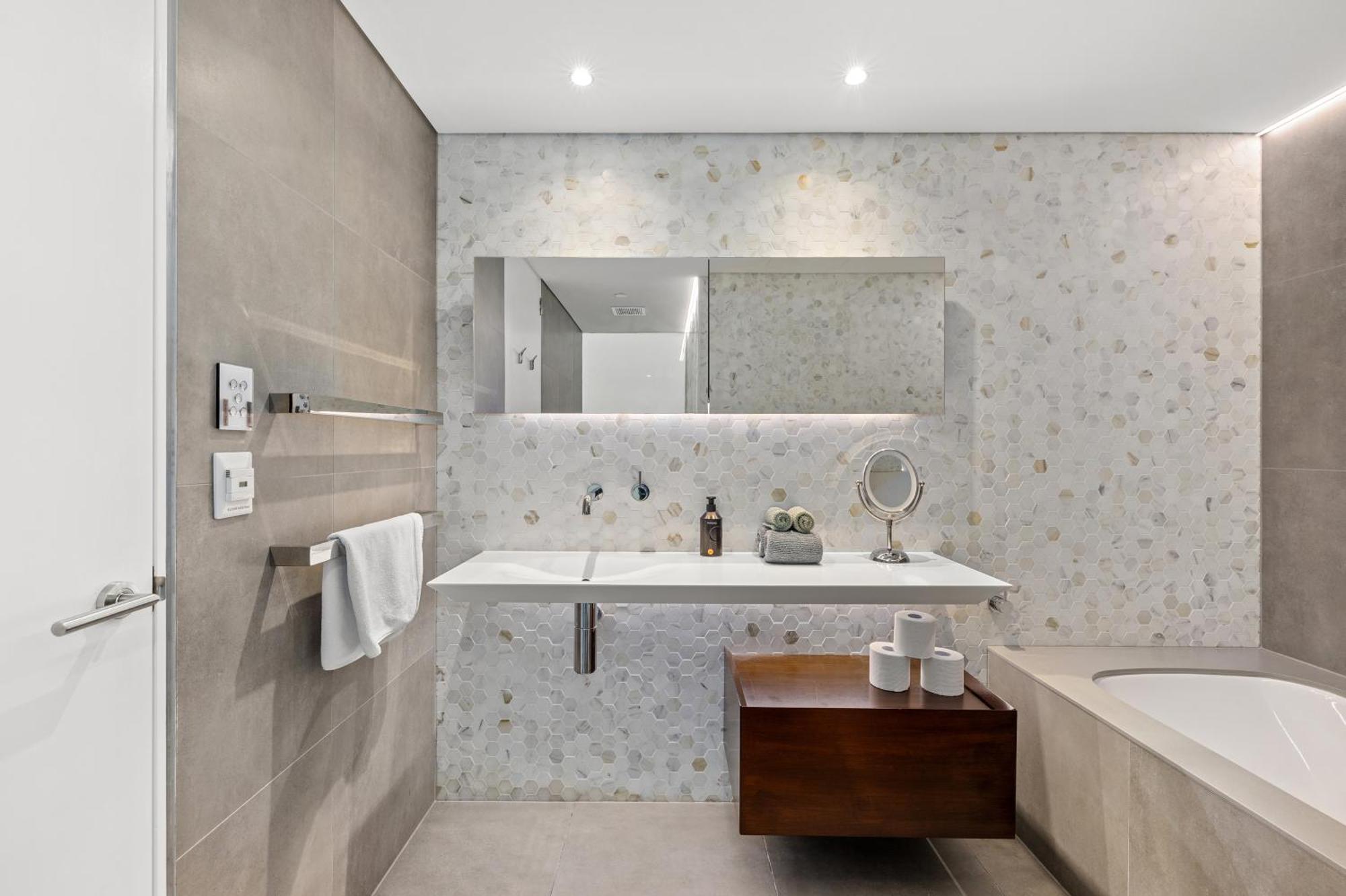 3 Bedroom Darling Harbour Apartment Сидни Екстериор снимка
