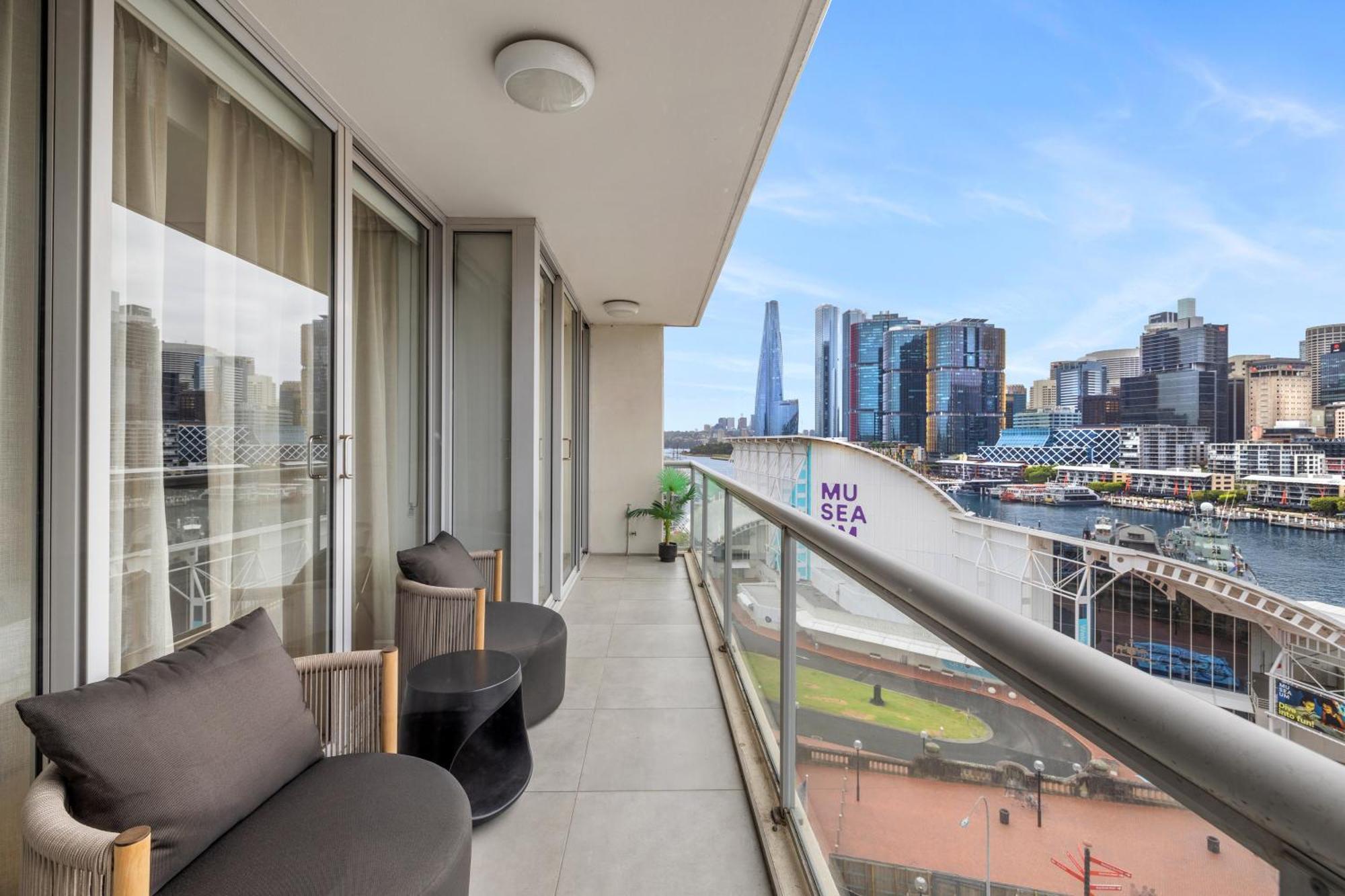 3 Bedroom Darling Harbour Apartment Сидни Екстериор снимка
