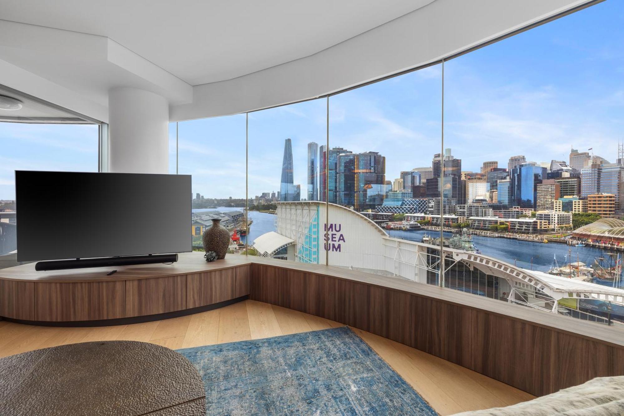 3 Bedroom Darling Harbour Apartment Сидни Екстериор снимка